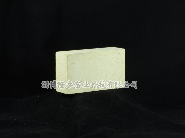  輕質(zhì)硅磚